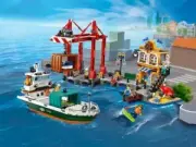 Lego 60422 Seaside Harbor with Cargo Ship (Морской порт с грузовым кораблем)